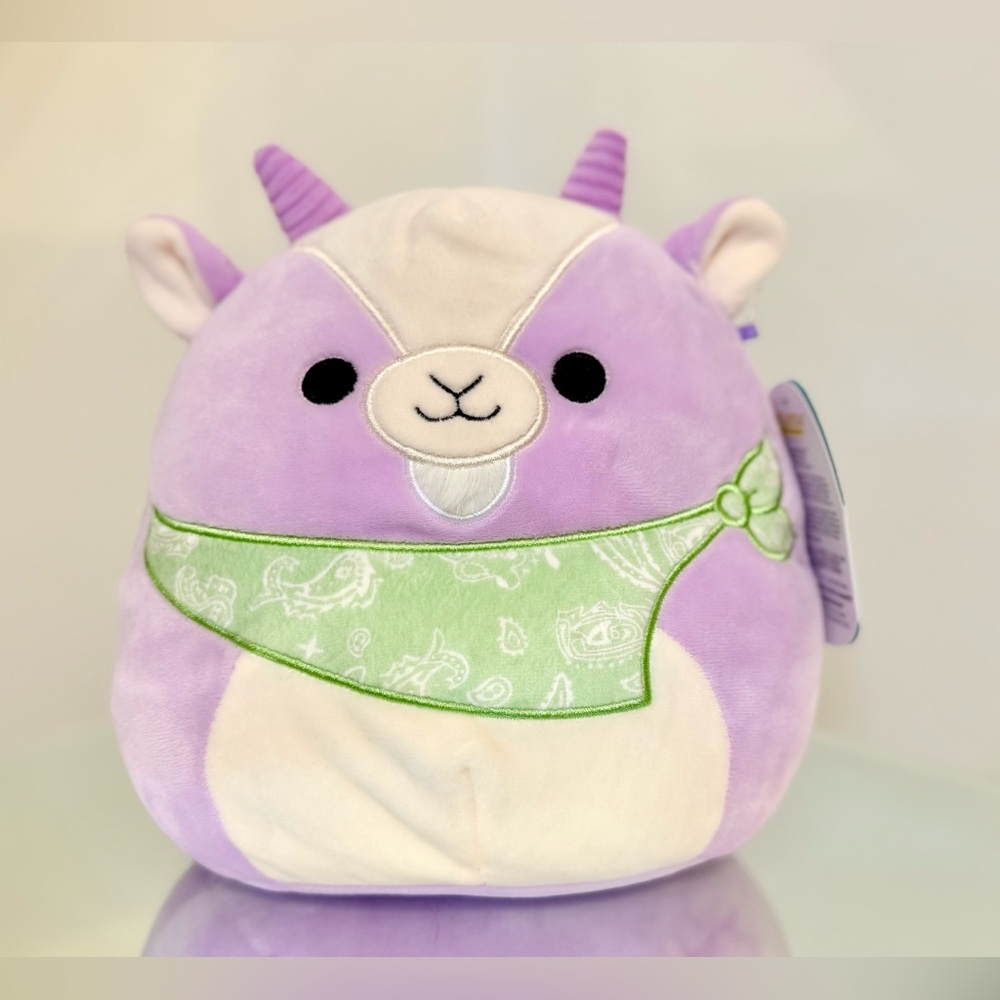 🌾‎ 8” Squishmallows Loudon the Lavender Goat with Green Bandana